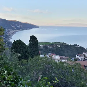 fl-a-taormina.taorminaitalyhotels.com/